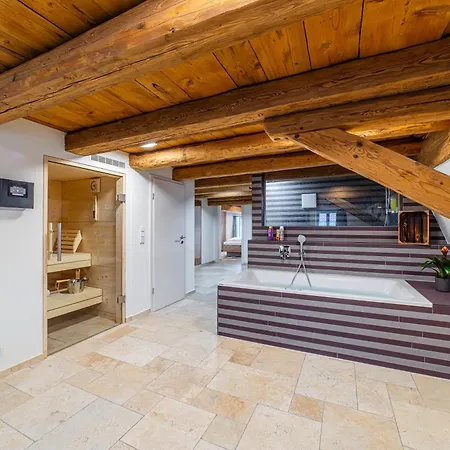شقة فندقية Gaestehaus Hopfenperle سبالت