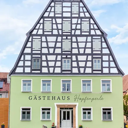 Gaestehaus Hopfenperle شقة فندقية سبالت
