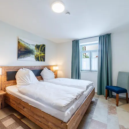 Gaestehaus Hopfenperle شقة فندقية سبالت