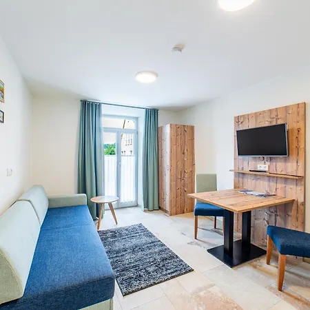 Aparthotel Gaestehaus Hopfenperle 4*