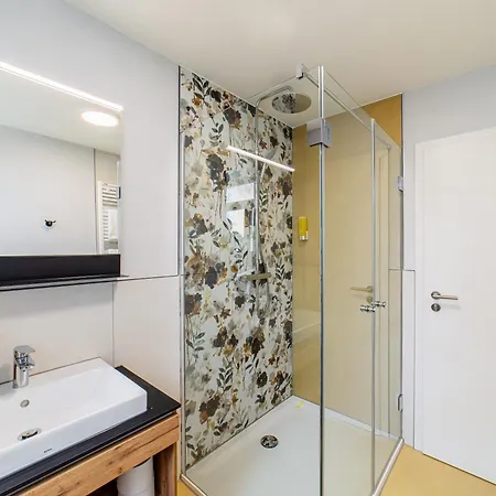 Aparthotel Gaestehaus Hopfenperle 4*